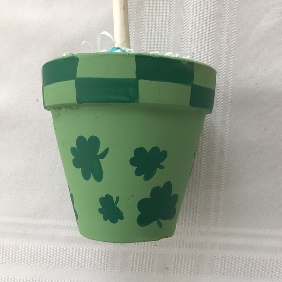 St. Patrick’s Day Decorative Fake Shamrock Plant with Leprechaun - Picture 2 of 5